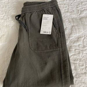 Brand New Athleta Fallon Joggers w/tag